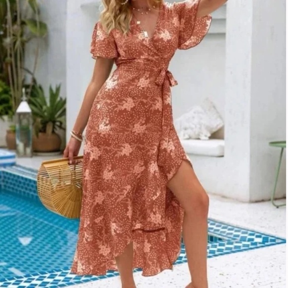 Boho Green Ruffle Hem Butterfly Sleeve Wrap Dress - Picture 6 of 15